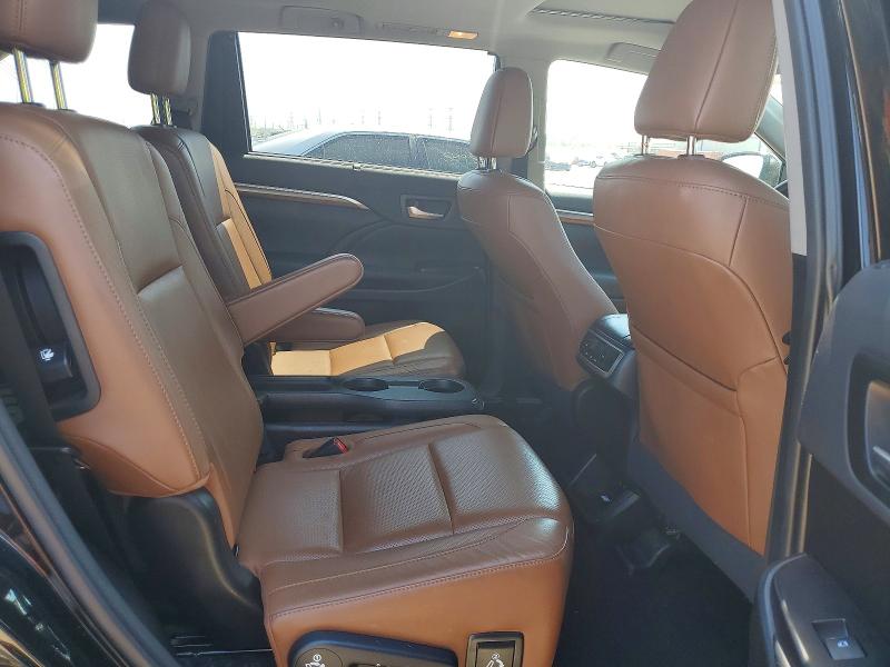 2019 Toyota Highlander მანქანა იყიდება აუქციონზე, vin: 5TDDZRFH9KS733558, აუქციონის ნომერი: 54711096