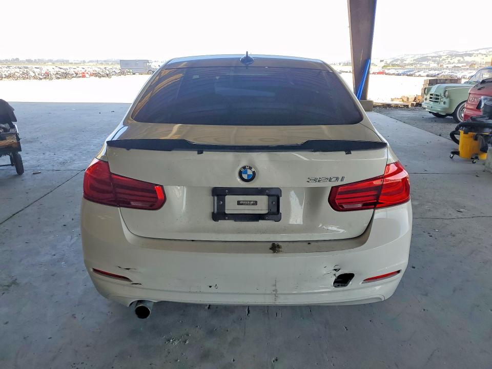 Aukcja sprzedaży 2018 Bmw 320, vin: WBA8A9C57JAH13968, numer aukcji: 54448736