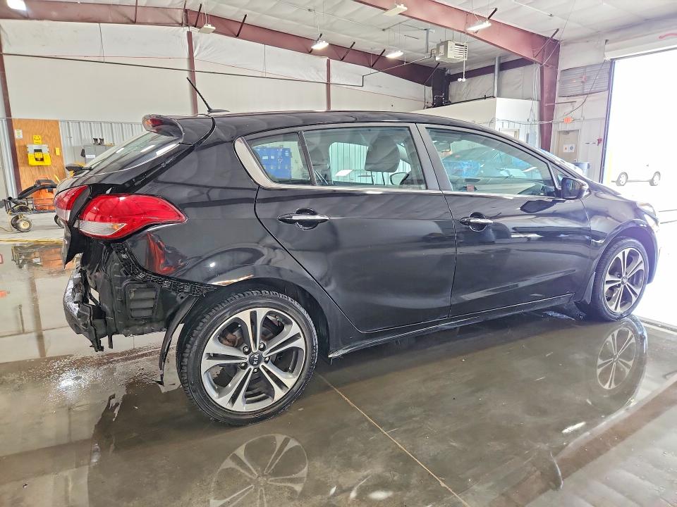 Продажа на аукционе авто 2016 Kia Forte, vin: KNAFX5A8XG5490593, номер лота: 53444716