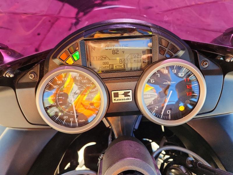 54252376 :رقم المزاد ، JKBZXNJ17MA013132 vin ، 2021 Kawasaki Zx1400 مزاد بيع