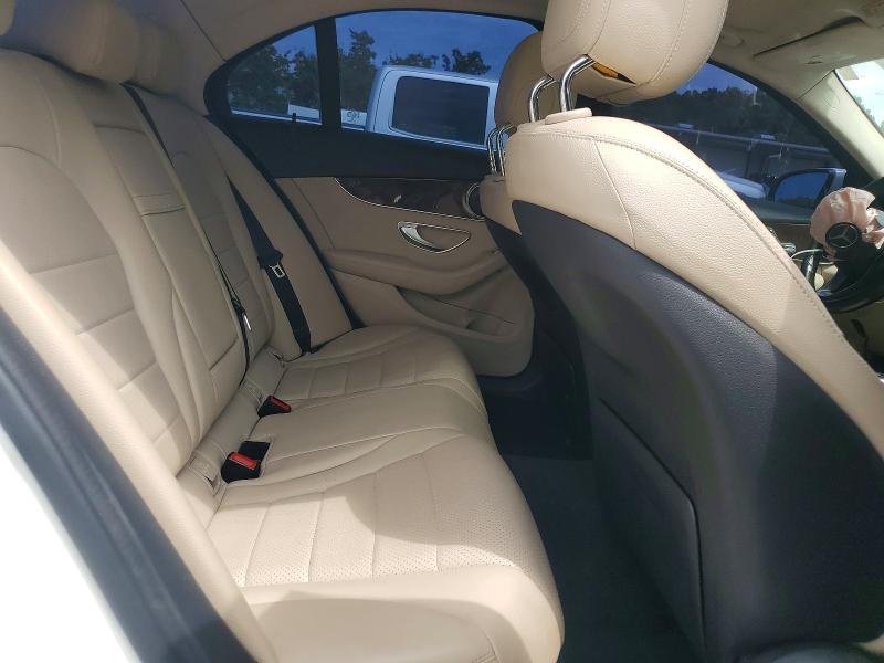 Продажа на аукционе авто 2016 Mercedes-benz C, vin: 55SWF4JBXGU142611, номер лота: 52740476