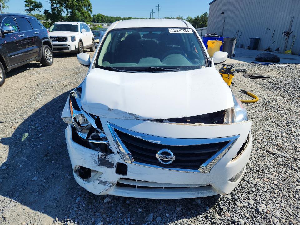 2018 Nissan Versa მანქანა იყიდება აუქციონზე, vin: 3N1CN7AP7JL869673, აუქციონის ნომერი: 53530336