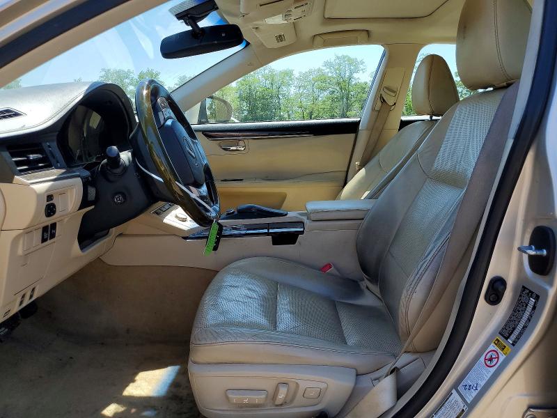 53129516 :رقم المزاد ، JTHBK1GG7D2045215 vin ، 2013 Lexus Es مزاد بيع