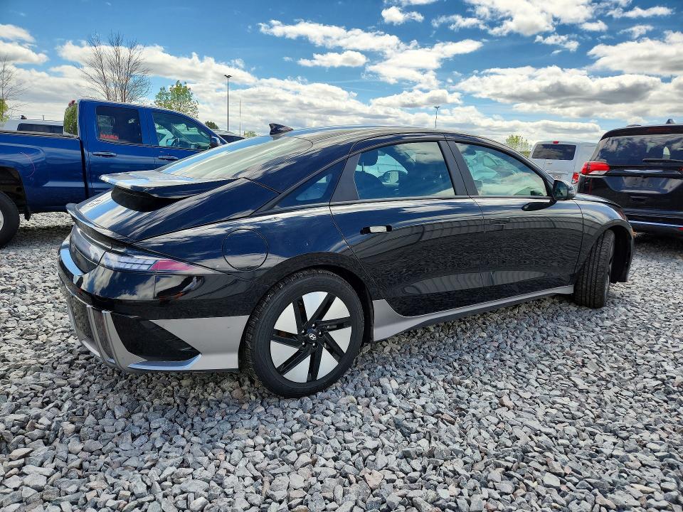 Продажа на аукционе авто 2024 Hyundai Ioniq 6, vin: KMHM24AA8RA070312, номер лота: 54091316