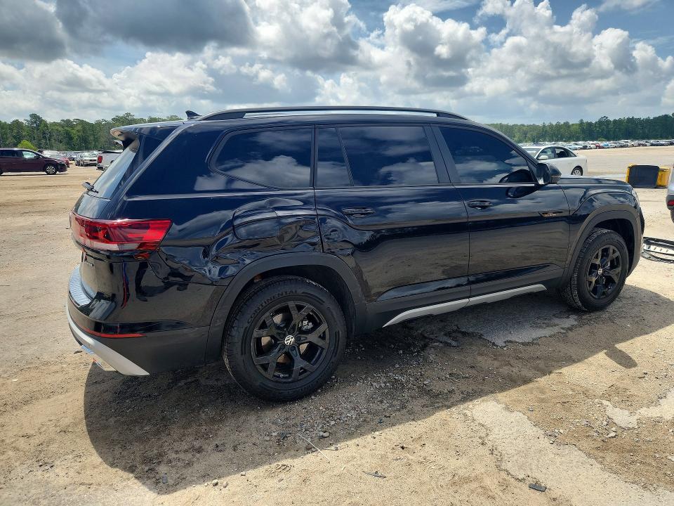 54100526 :رقم المزاد ، 1V2CR2CA6SC543291 vin ، 2025 Volkswagen Atlas مزاد بيع