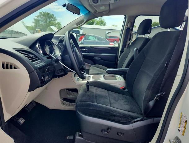 52303966 :رقم المزاد ، 2C4RDGCG4DR694863 vin ، 2013 Dodge Grand Caravan مزاد بيع
