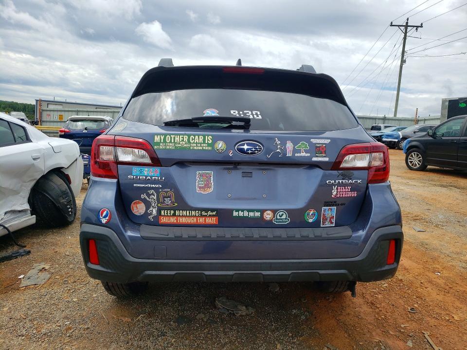 55181576 :رقم المزاد ، 4S4BSACC6J3231592 vin ، 2018 Subaru Outback مزاد بيع