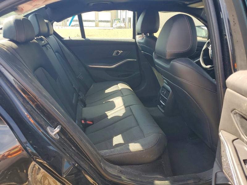 54892846 :رقم المزاد ، 3MW69FF05R8E39107 vin ، 2024 Bmw 330i مزاد بيع
