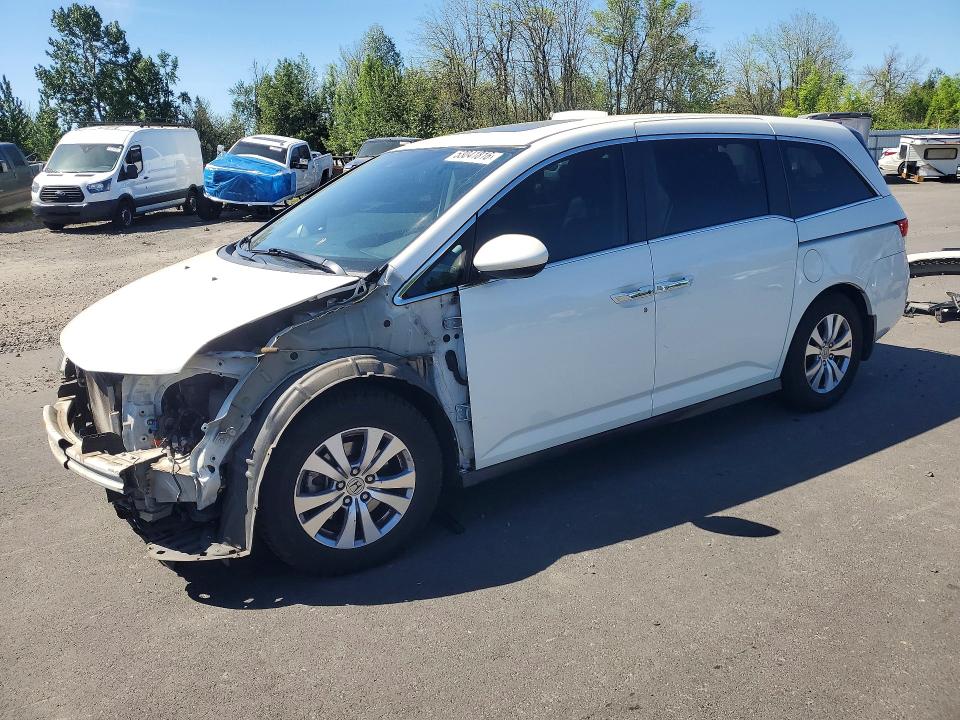 53041816 :رقم المزاد ، 5FNRL5H68FB121647 vin ، 2015 Honda Odyssey مزاد بيع