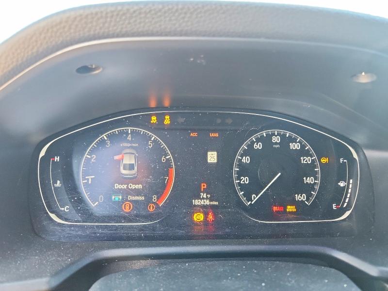 51277996 :رقم المزاد ، 1HGCV1F96JA000558 vin ، 2018 Honda Accord مزاد بيع