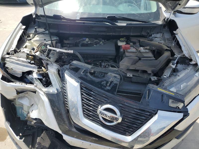 53977066 :رقم المزاد ، KNMAT2MT1HP559166 vin ، 2017 Nissan Rogue مزاد بيع