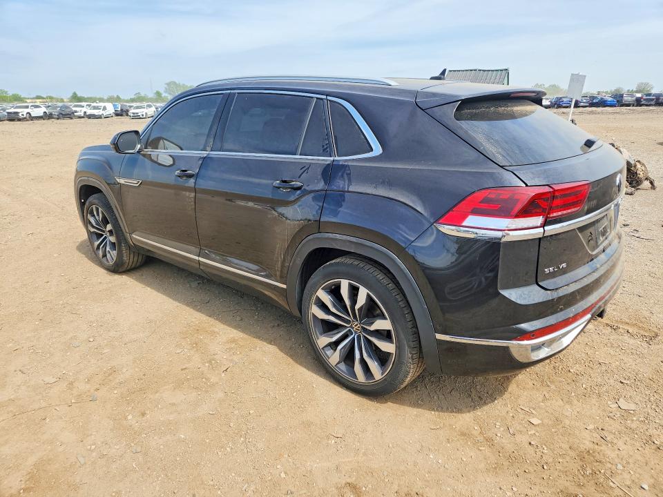 54251546 :رقم المزاد ، 1V2FE2CA9NC204330 vin ، 2022 Volkswagen Atlas Cross Sport مزاد بيع