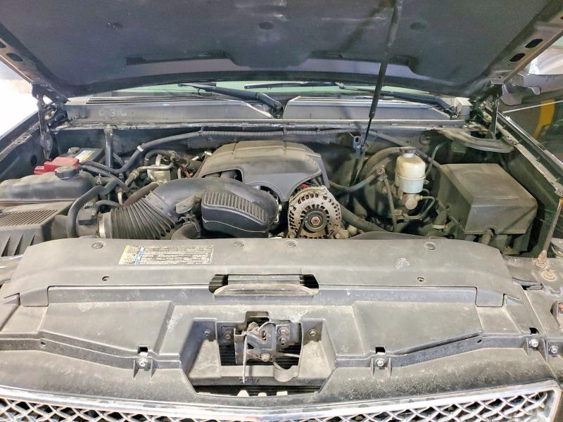 53283276 :رقم المزاد ، 1GNUKCE05AR146078 vin ، 2010 Chevrolet Tahoe مزاد بيع