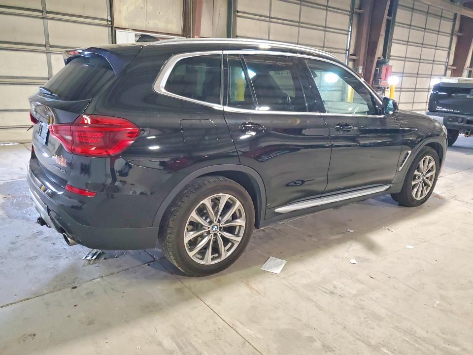 55274306 :رقم المزاد ، 5UXTR9C50JLD67044 vin ، 2018 Bmw X3 مزاد بيع