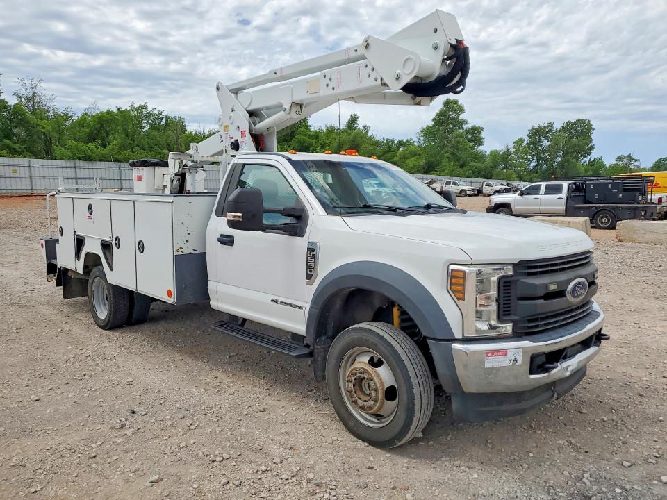 Продаж на аукціоні авто 2019 Ford F550, vin: 1FDUF5HT3KDA24490, номер лоту: 53095166