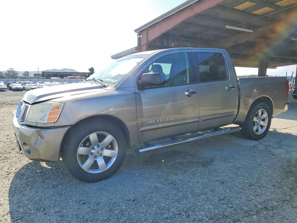 52153826 :رقم المزاد ، 1N6AA07A36N536322 vin ، 2006 Nissan Titan مزاد بيع
