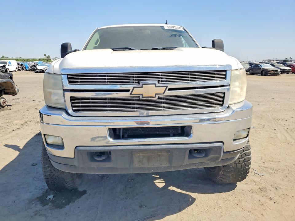 53991266 :رقم المزاد ، 1GC2KXC84BZ437558 vin ، 2011 Chevrolet Silverado مزاد بيع