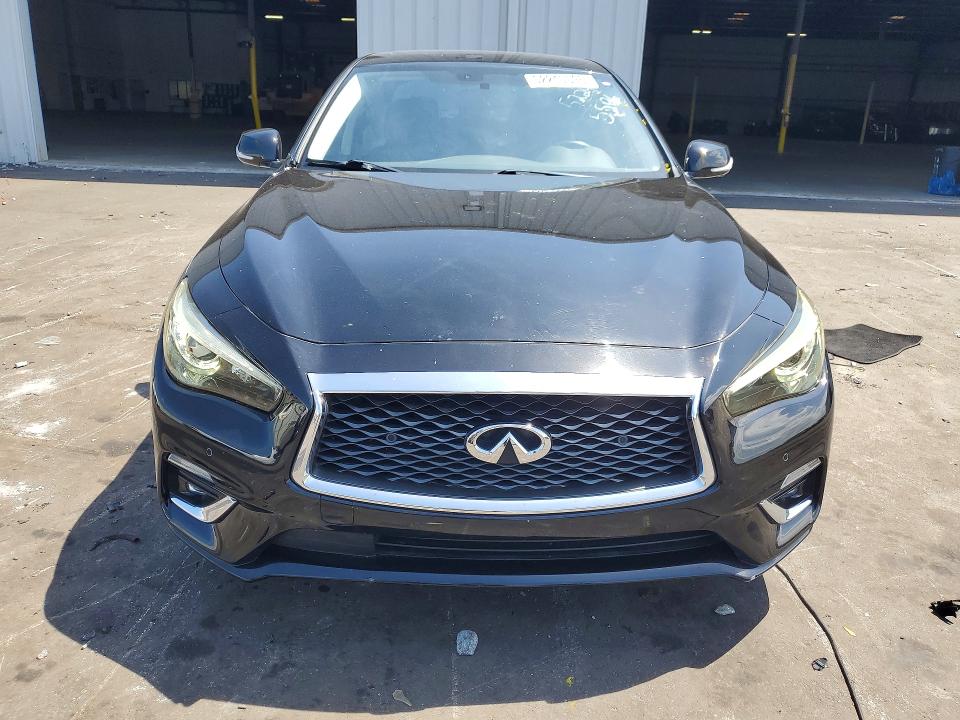 52245596 :رقم المزاد ، JN1EV7AP6JM351388 vin ، 2018 Infiniti Q50 مزاد بيع