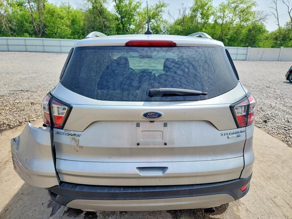 54514356 :رقم المزاد ، 1FMCU9J90JUD28057 vin ، 2018 Ford Escape مزاد بيع