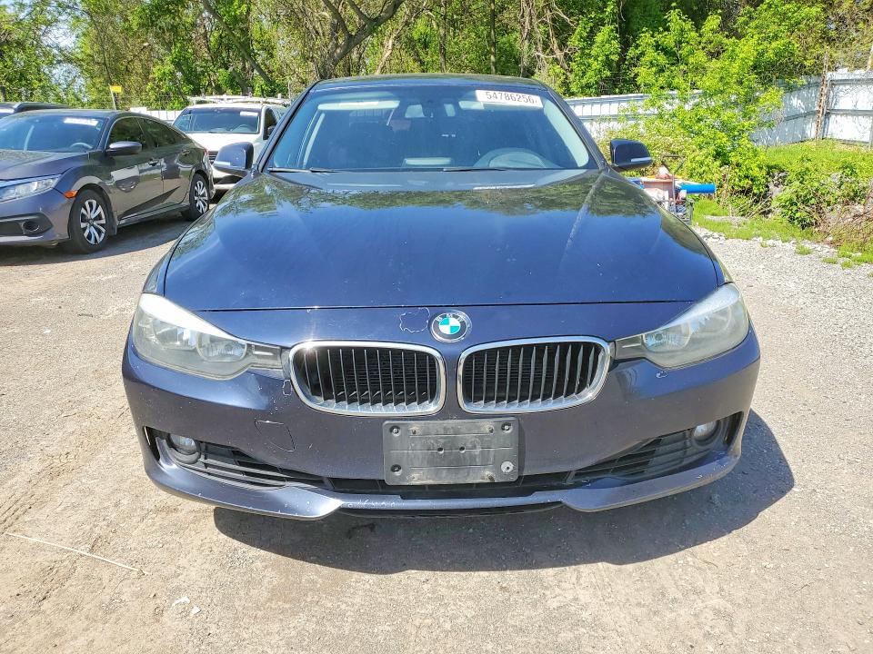 2013 Bmw 328 მანქანა იყიდება აუქციონზე, vin: WBA3B3C55DF539763, აუქციონის ნომერი: 54786256