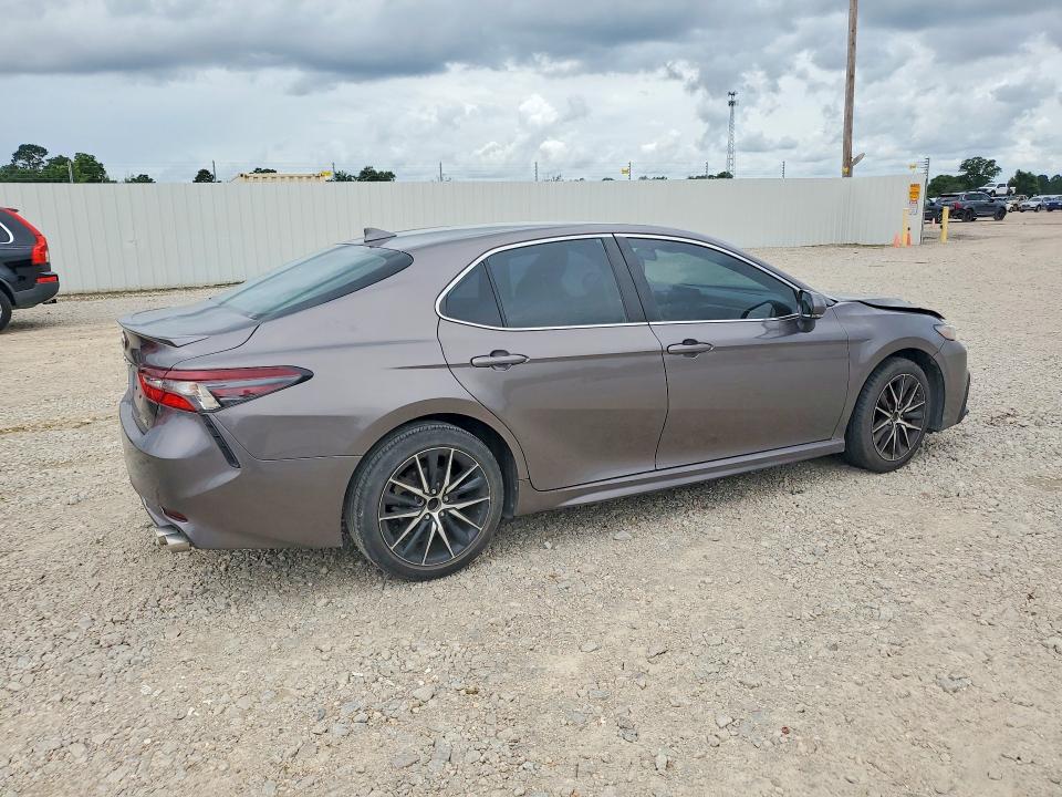 2022 Toyota Camry მანქანა იყიდება აუქციონზე, vin: 4T1G11AK9NU671101, აუქციონის ნომერი: 54917346