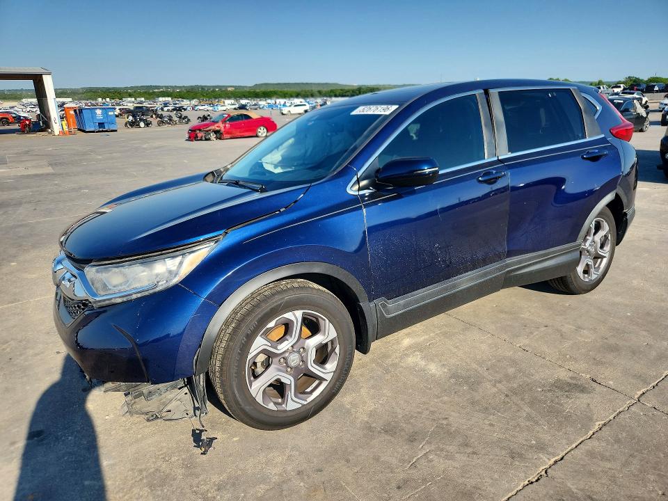 52676196 :رقم المزاد ، 7FARW1H57JE013315 vin ، 2018 Honda Cr-v مزاد بيع