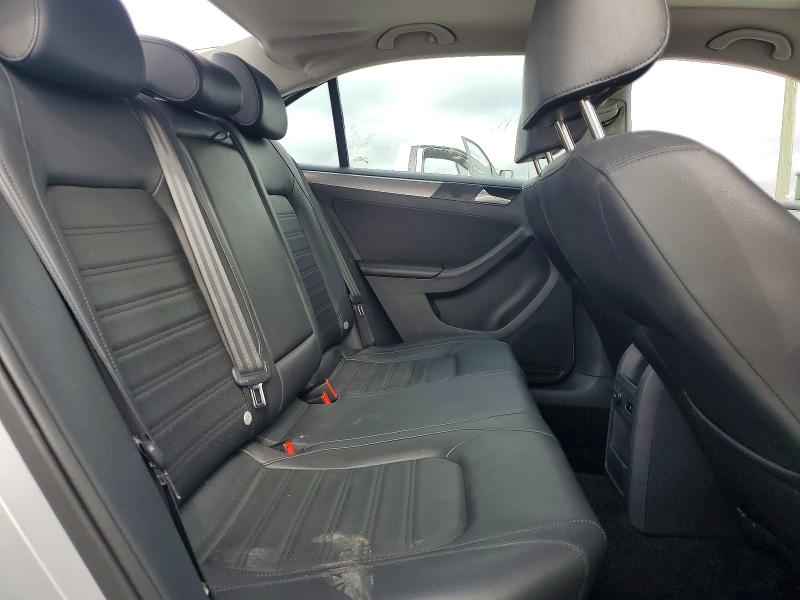54970616 :رقم المزاد ، 3VWL17AJ3EM404132 vin ، 2014 Volkswagen Jetta مزاد بيع