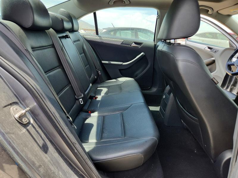 2015 Volkswagen Jetta მანქანა იყიდება აუქციონზე, vin: 3VWD17AJXFM336014, აუქციონის ნომერი: 53555386