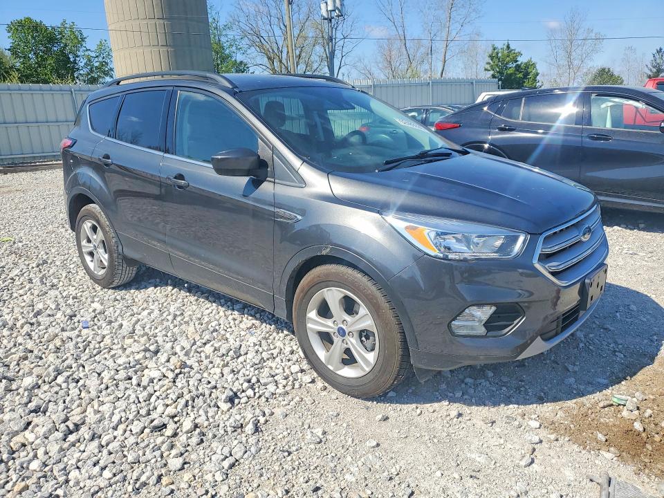 Продаж на аукціоні авто 2018 Ford Escape, vin: 1FMCU9GD6JUC11563, номер лоту: 52489396