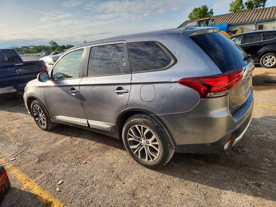 2018 Mitsubishi Outlander მანქანა იყიდება აუქციონზე, vin: JA4AZ3A36JZ025223, აუქციონის ნომერი: 53630896