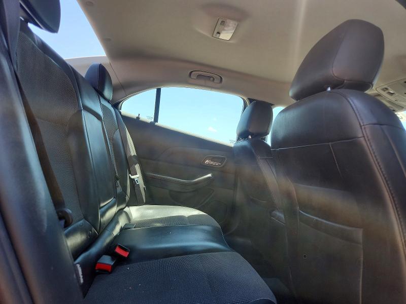 55338146 :رقم المزاد ، 1G11C5SL4FF132323 vin ، 2015 Chevrolet Malibu مزاد بيع