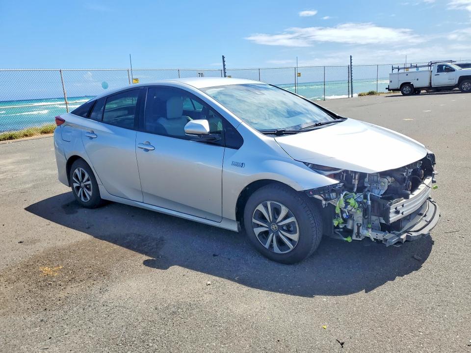 2017 Toyota Prius Prime მანქანა იყიდება აუქციონზე, vin: JTDKARFP5H3044133, აუქციონის ნომერი: 54012936