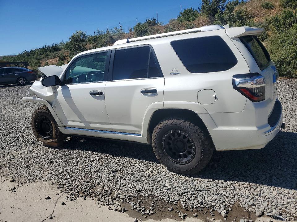 52742946 :رقم المزاد ، JTEBU5JR6H5471894 vin ، 2017 Toyota 4runner مزاد بيع