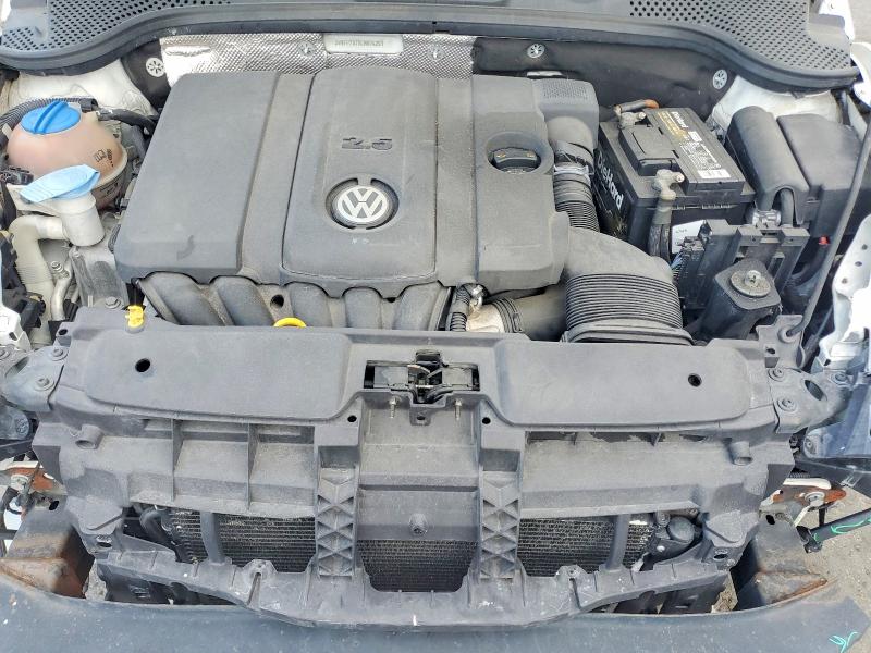 2014 Volkswagen Beetle მანქანა იყიდება აუქციონზე, vin: 3VWFP7AT9EM624291, აუქციონის ნომერი: 54447596
