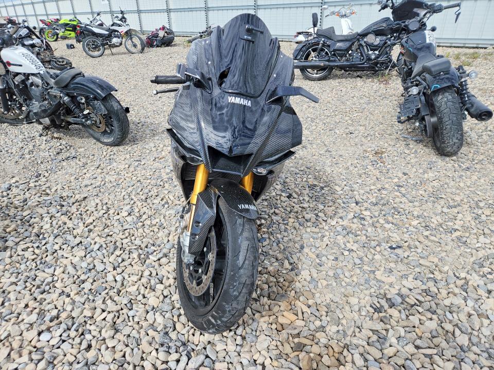 Продажа на аукционе авто 2024 Yama Yzfr1m, vin: JYARN67E0RA000693, номер лота: 52425376