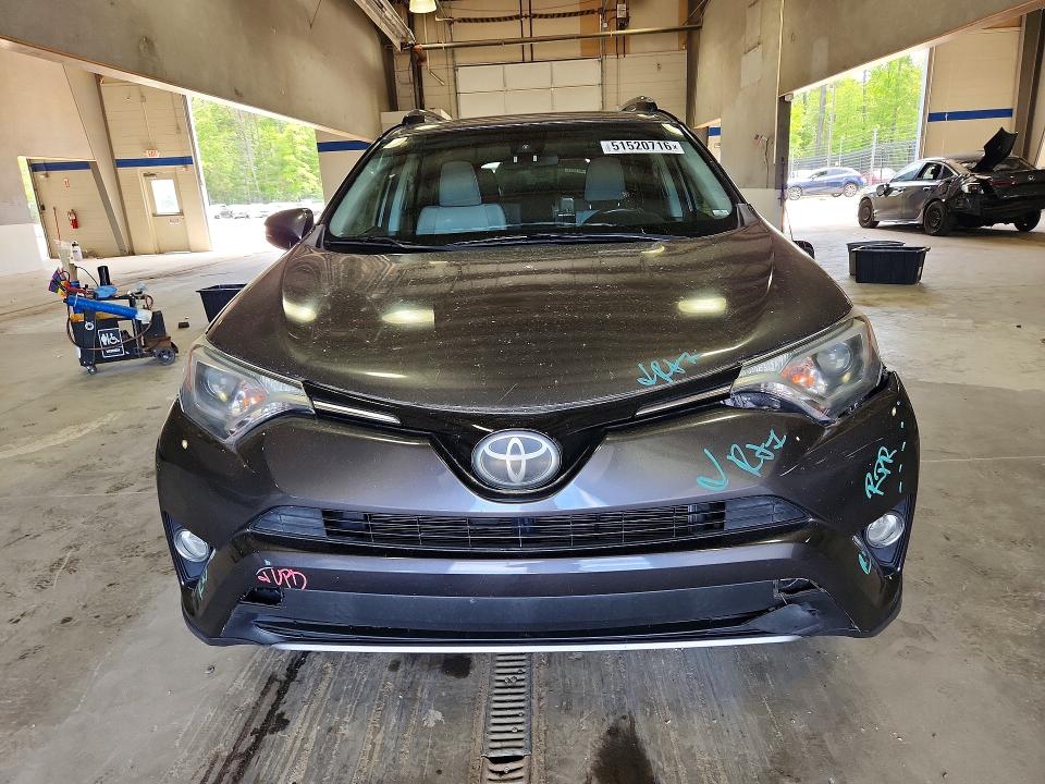 51520716 :رقم المزاد ، JTMWFREV5HJ126992 vin ، 2017 Toyota Rav4 مزاد بيع