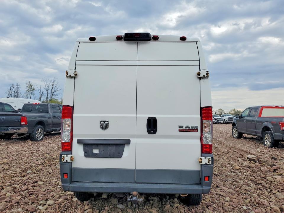 Продажа на аукционе авто 2018 Ram Promaster 2500, vin: 3C6TRVCG7JE143729, номер лота: 51071936