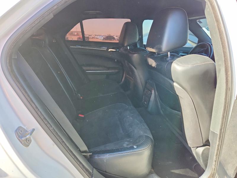Продажа на аукционе авто 2018 Chrysler 300, vin: 2C3CCABGXJH127327, номер лота: 54299526