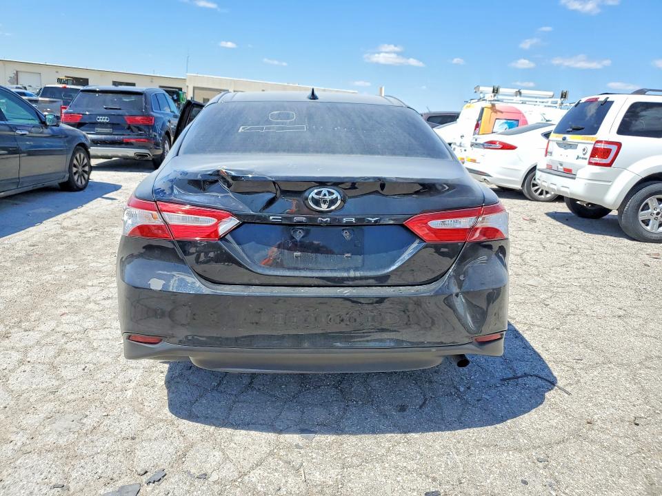 Продаж на аукціоні авто 2019 Toyota Camry, vin: 4T1B11HK7KU710585, номер лоту: 53560366