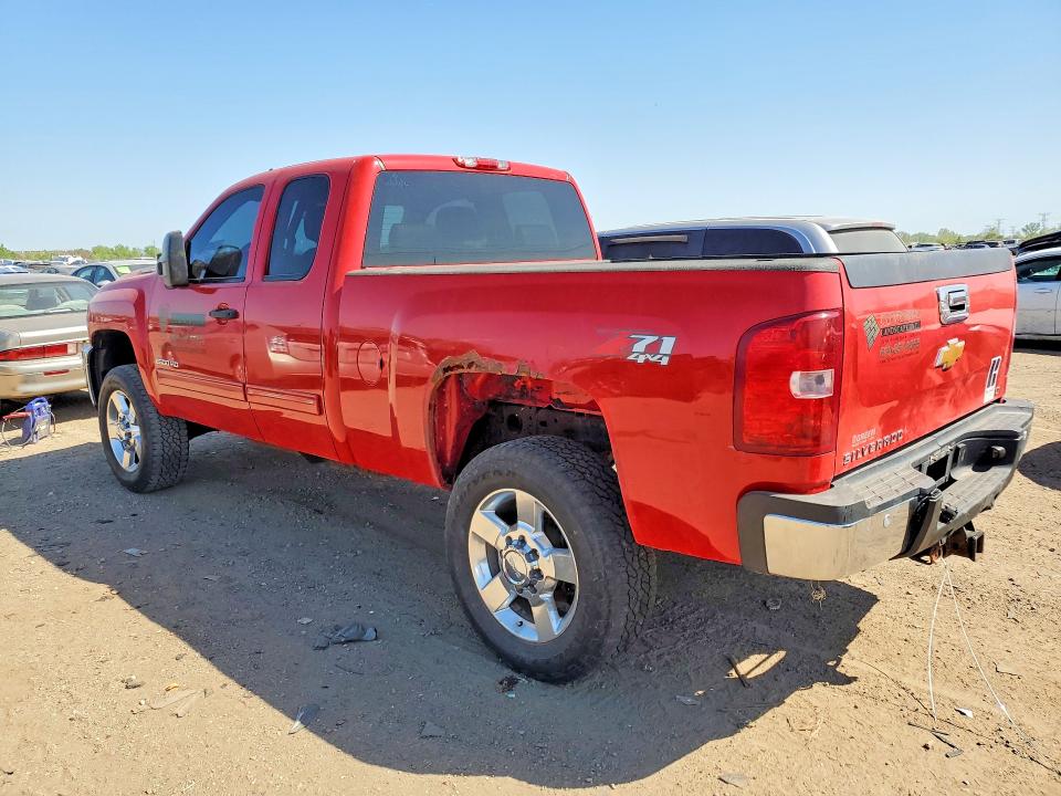 53557206 :رقم المزاد ، 1GC2KXCG9DZ370790 vin ، 2013 Chevrolet Silverado مزاد بيع