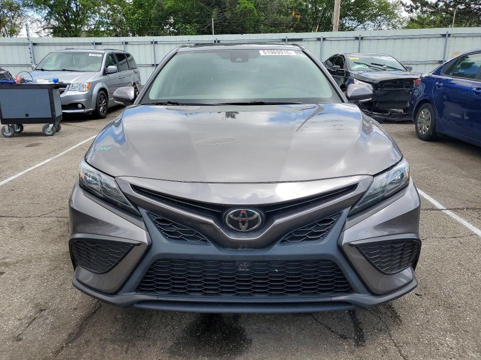 Aukcja sprzedaży 2022 Toyota Camry, vin: 4T1T11AK9NU647363, numer aukcji: 51969916