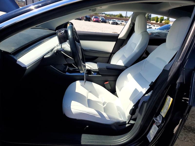 Продаж на аукціоні авто 2018 Tesla Model 3, vin: 5YJ3E1EB4JF085801, номер лоту: 52435426
