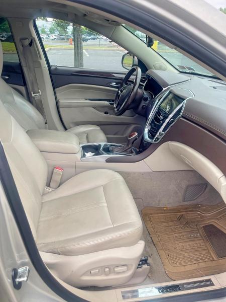 2015 Cadillac Srx მანქანა იყიდება აუქციონზე, vin: 3GYFNBE33FS623988, აუქციონის ნომერი: 55236566