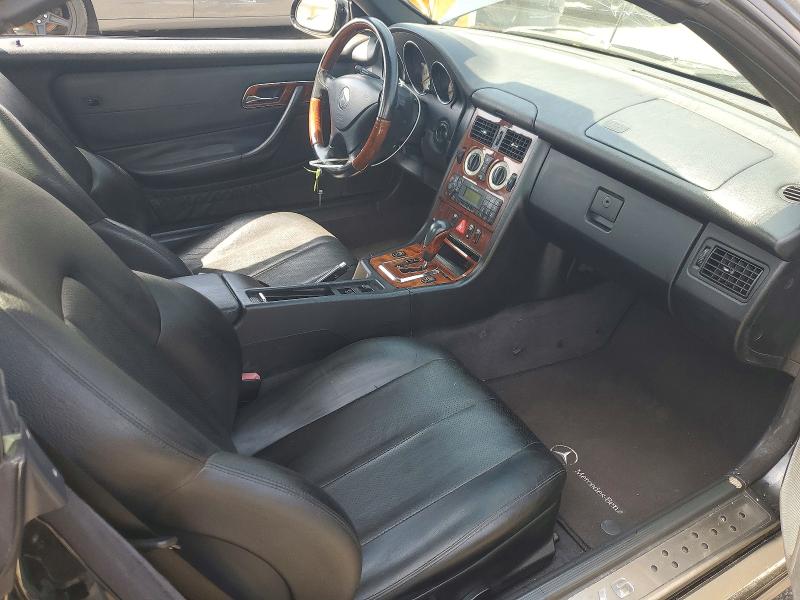 Aukcja sprzedaży 2001 Mercedes-benz Slk, vin: WDBKK65F51F227765, numer aukcji: 54619866