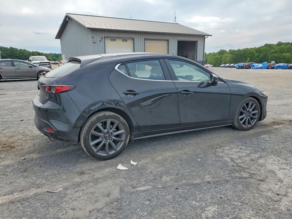 55098446 :رقم المزاد ، JM1BPAKL2M1319210 vin ، 2021 Mazda 3 مزاد بيع