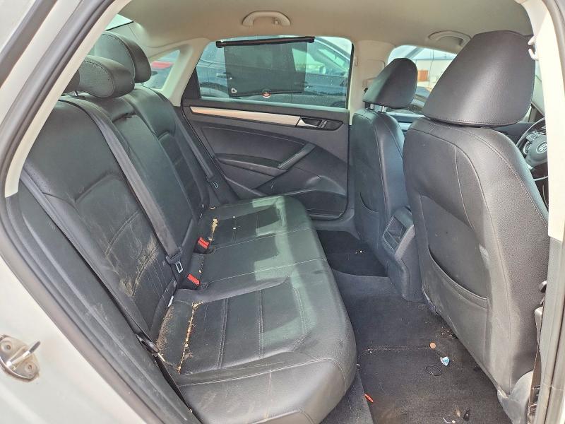 2015 Volkswagen Passat მანქანა იყიდება აუქციონზე, vin: 1VWAS7A33FC097375, აუქციონის ნომერი: 54530886