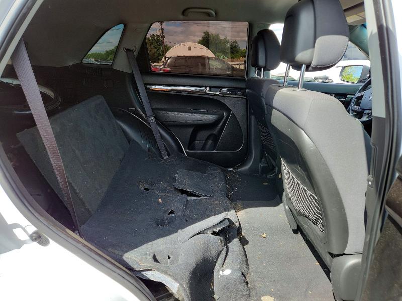 53956526 :رقم المزاد ، 5XYKTDA22BG125117 vin ، 2011 Kia Sorento مزاد بيع