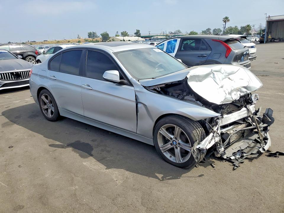 52547926 :رقم المزاد ، WBA3C1C58FK124206 vin ، 2015 Bmw 328 مزاد بيع
