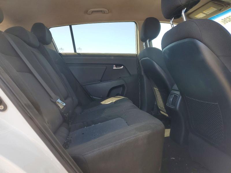 54646826 :رقم المزاد ، KNDPB3AC7F7747579 vin ، 2015 Kia Sportage مزاد بيع