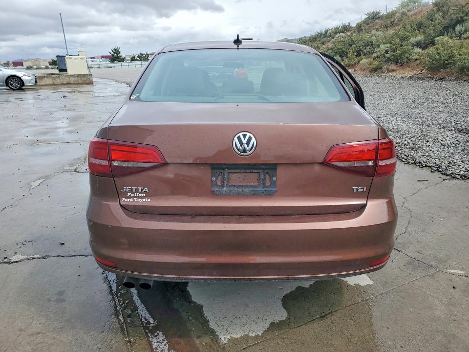 2016 Volkswagen Jetta მანქანა იყიდება აუქციონზე, vin: 3VW267AJ8GM406832, აუქციონის ნომერი: 54826316